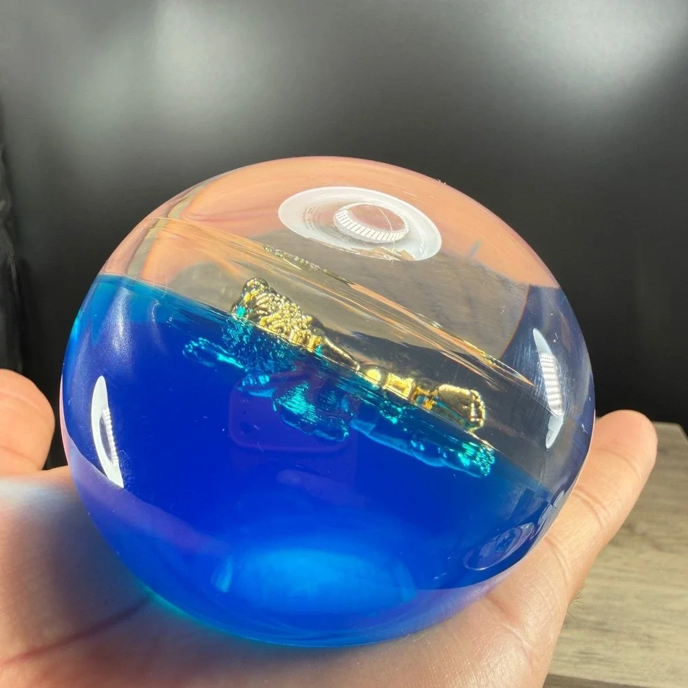 Tarax Infinity Blue Lucite Cherub Paperweight Baroness Collection Canada Angel